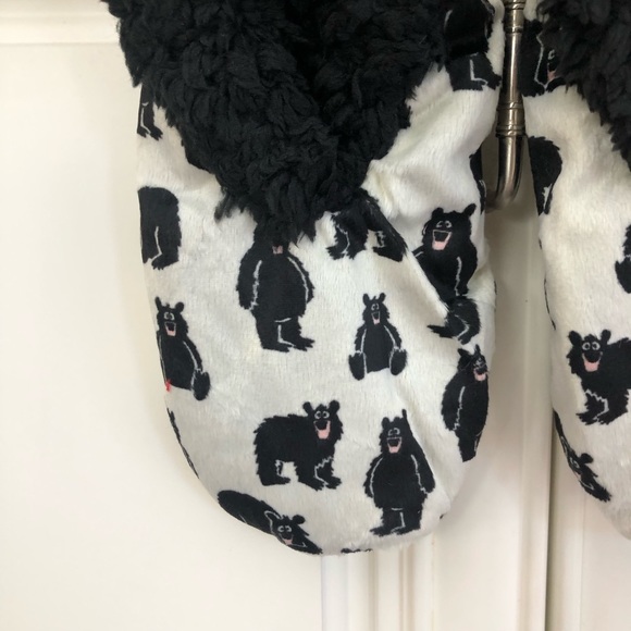🐻 NWT Lazy One Women’s Family Bear Fuzzy Feet slippers - Picture 3 of 9